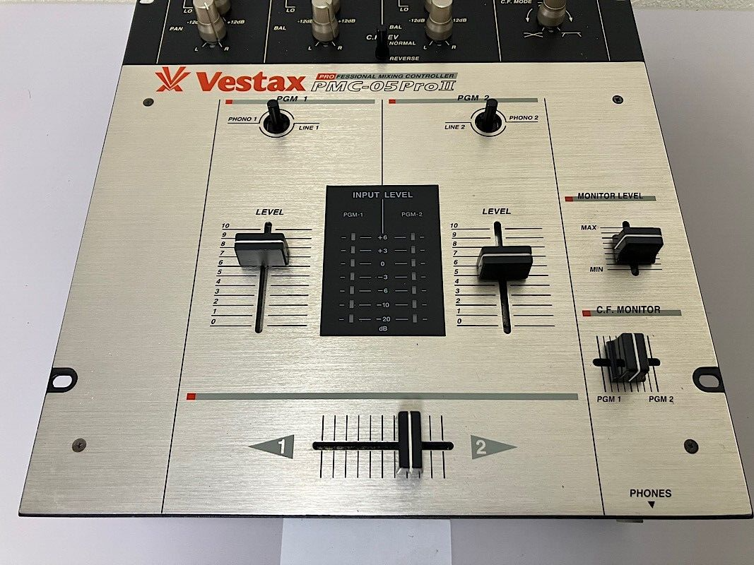 Vestax PMC-05 PRO 2 II DJ Turntable Mixer Professional Mixing