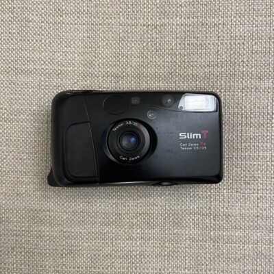 Kyocera Slim T Yashica T4 35mm Film Camera w/ Carl Zeiss T* Tessar