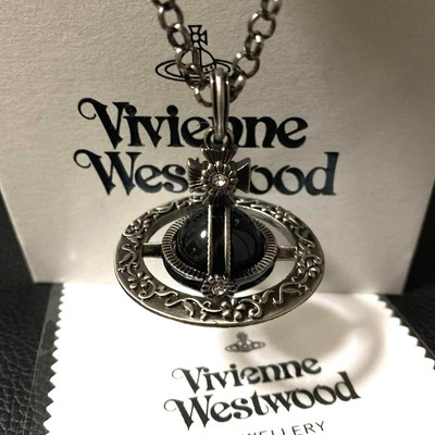 Vivienne Westwood Small Orb Necklace Flower Black Gunmetal 4.5