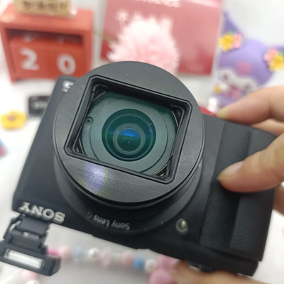 Sony Cyber-shot DSC-HX60 20.4MP 30x zoom Digital Camera w/Charger