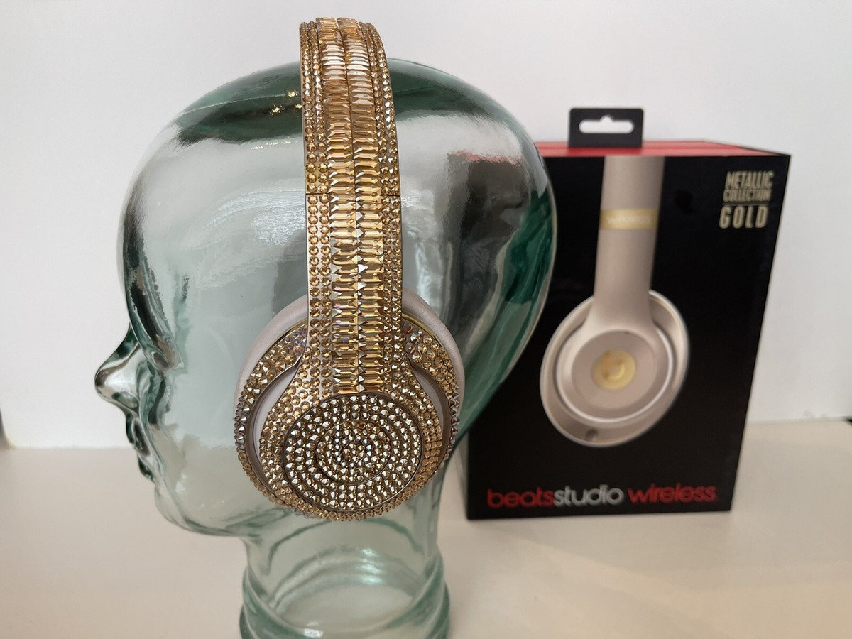 Custom Beats by Dre Studio Wireless Headphones wth Genuine Gold