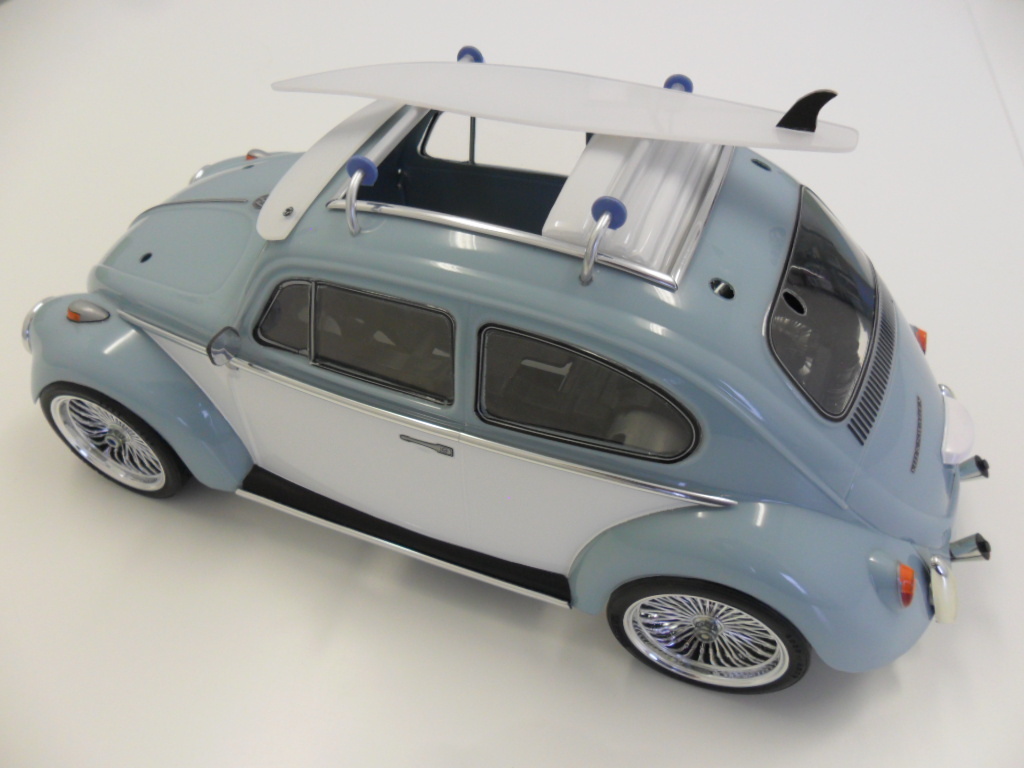Kamtec Tamiya repro M-Chassis VW Beetle Cal Look 1:10 238mm Lexan