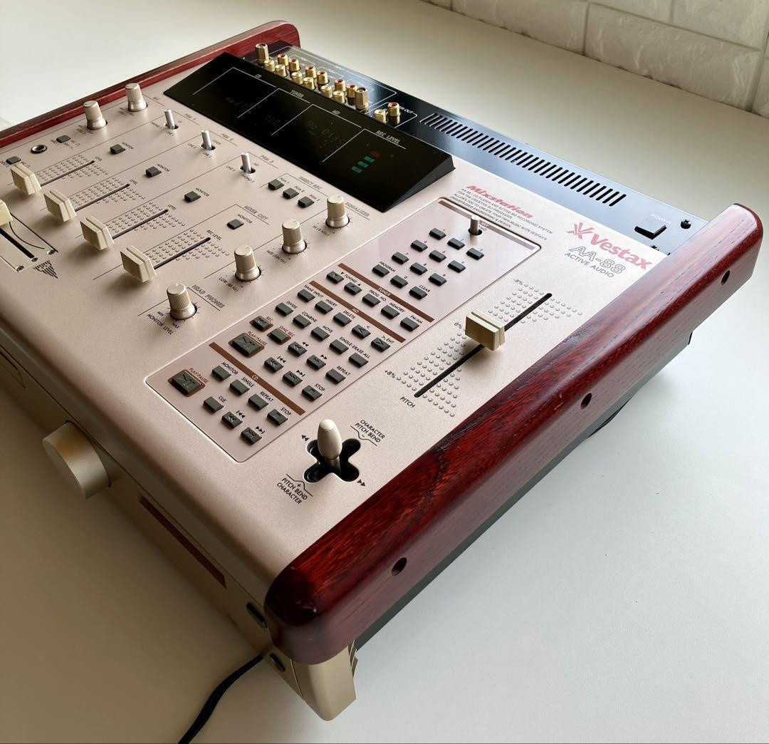VESTAX AA-88 Mixer MIXSTATION Rare and finest quality Cafe Apres
