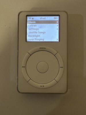 Apple iPod classic 2nd Generation | 20 GB | White | 2in Screen