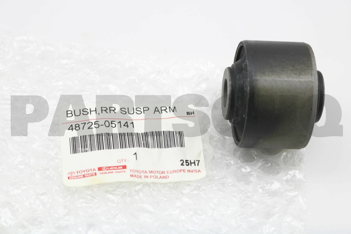 4872505141 Genuine Toyota BUSH, REAR AXLE CARRIER, RH/LH 48725