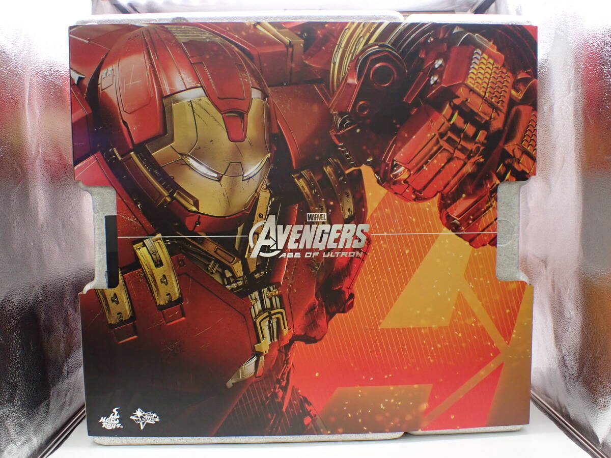 Hot Toys Avengers: Age of Ultrton 1/6 Hulkbuster Deluxe Version