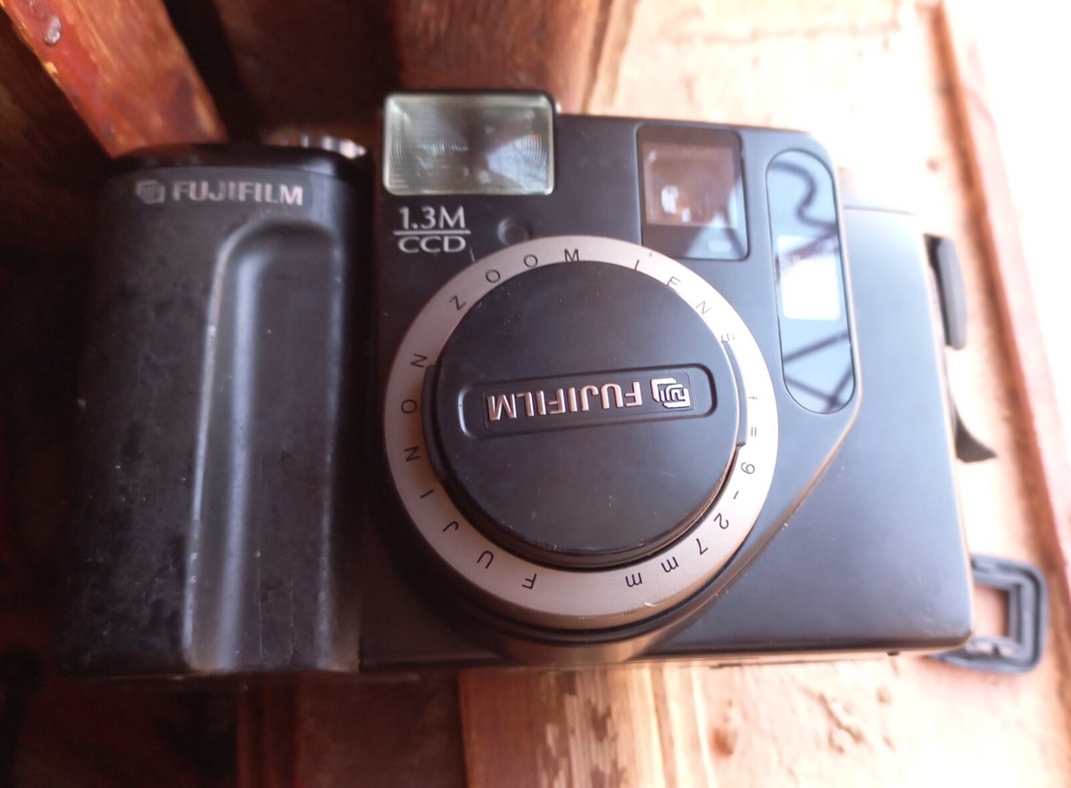 Fujifilm DS-300 and DS330 Camera RARE Digicam UNTESTED | eBay