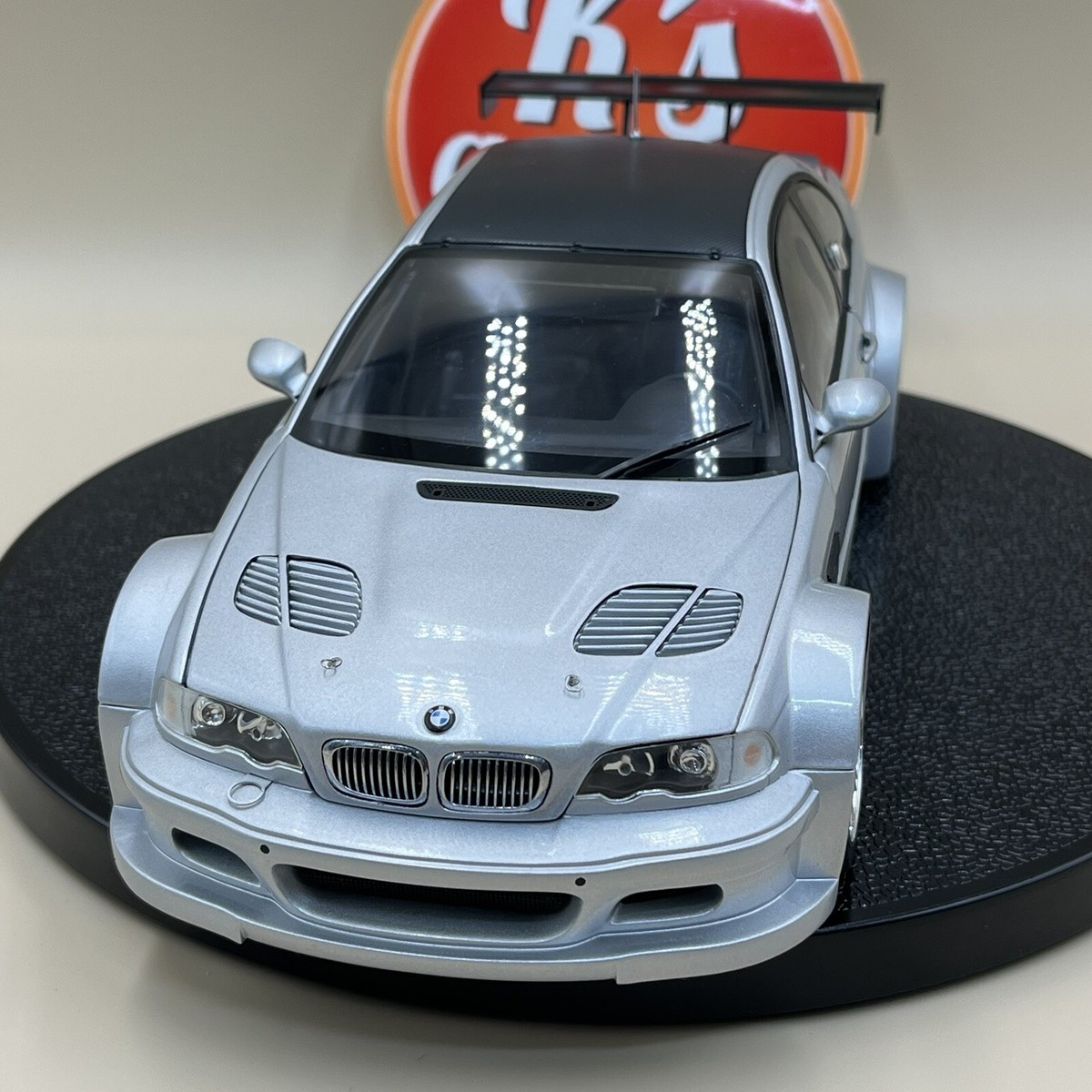 MINICHAMPS 1/18 BMW M3 E46 GTR STREET 2001 silver carbon roof