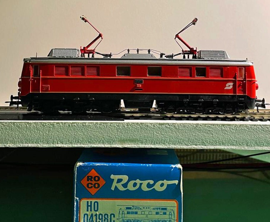 HO ROCO 04198 C OBB AUSTRIAN BR 1110.500 ELECTRIC LOCOMOTIVE | eBay
