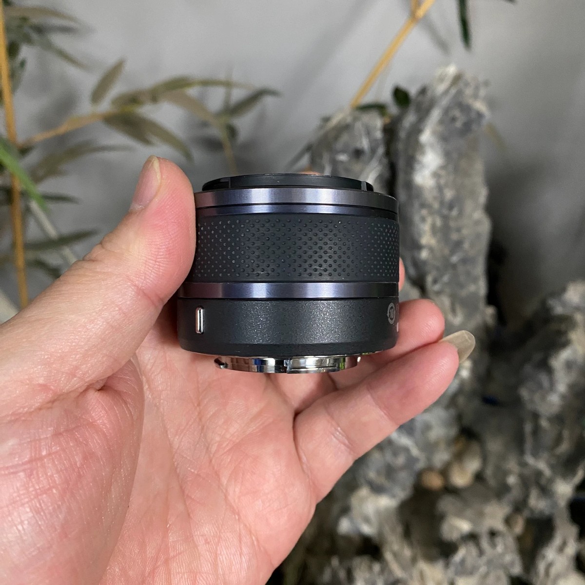 Nikon 1 nikkor VR 10-30mm f/3.5-5.6 lens J1 J2 J3 J4 J5 V1 V2 V3