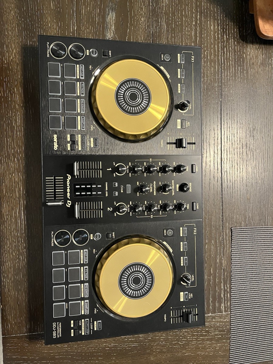 Pioneer DJ (DDJ-SB3-N) - Serato 2-Channel DJ Controller Black/Gold