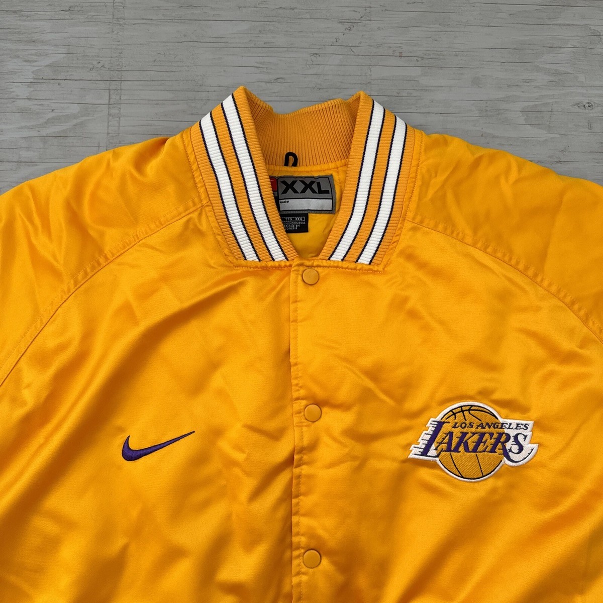 Vintage 90s NBA Nike LA Los Angeles Lakers Satin Basketball Bomber