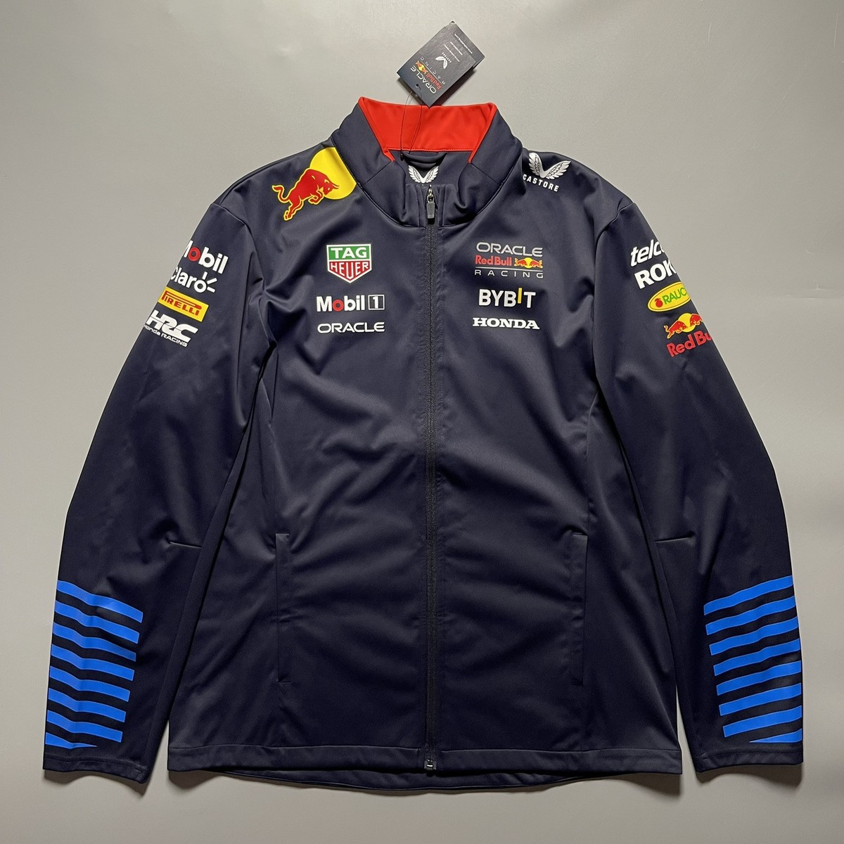RED BULL ORACLE RACING 2024 TEAM SOFT SHELL JACKET SIZE “XL