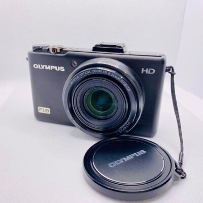 Olympus Stylus XZ-1 Digital Camera box battery manual Black