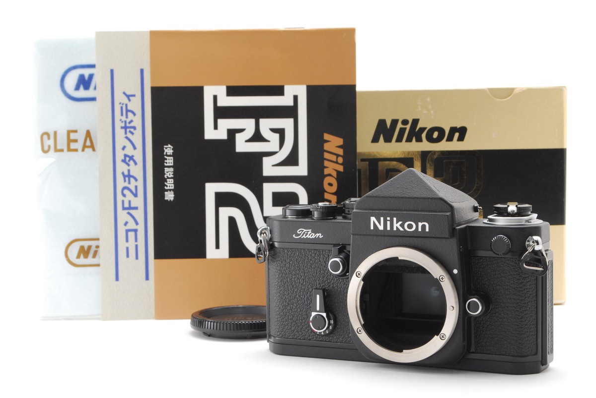 Nikon F2 Titan Eyelevel Body Named - Black 