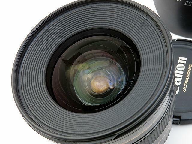 Canon EF 20mm F2.8 USM AF Ultra Wide Angle Prime Lens Excellent