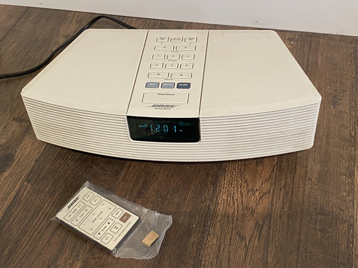 Bose AWR1-RW White PLATINIUM Wave Radio Bose Sound W Remote Nice