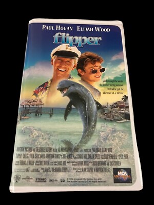 Flipper (VHS, 1996) Clamshell Paul Hogan Elijah Wood Flipper the