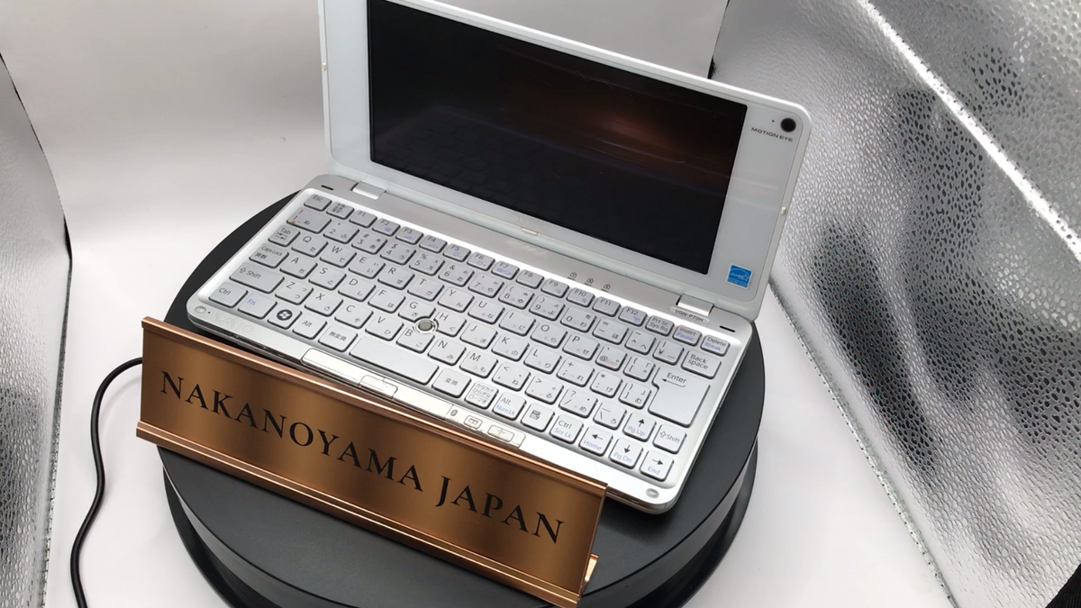 SONY VAIO Type P VGN-P70H White Intel Atom Z520 RAM 2GB AC100V