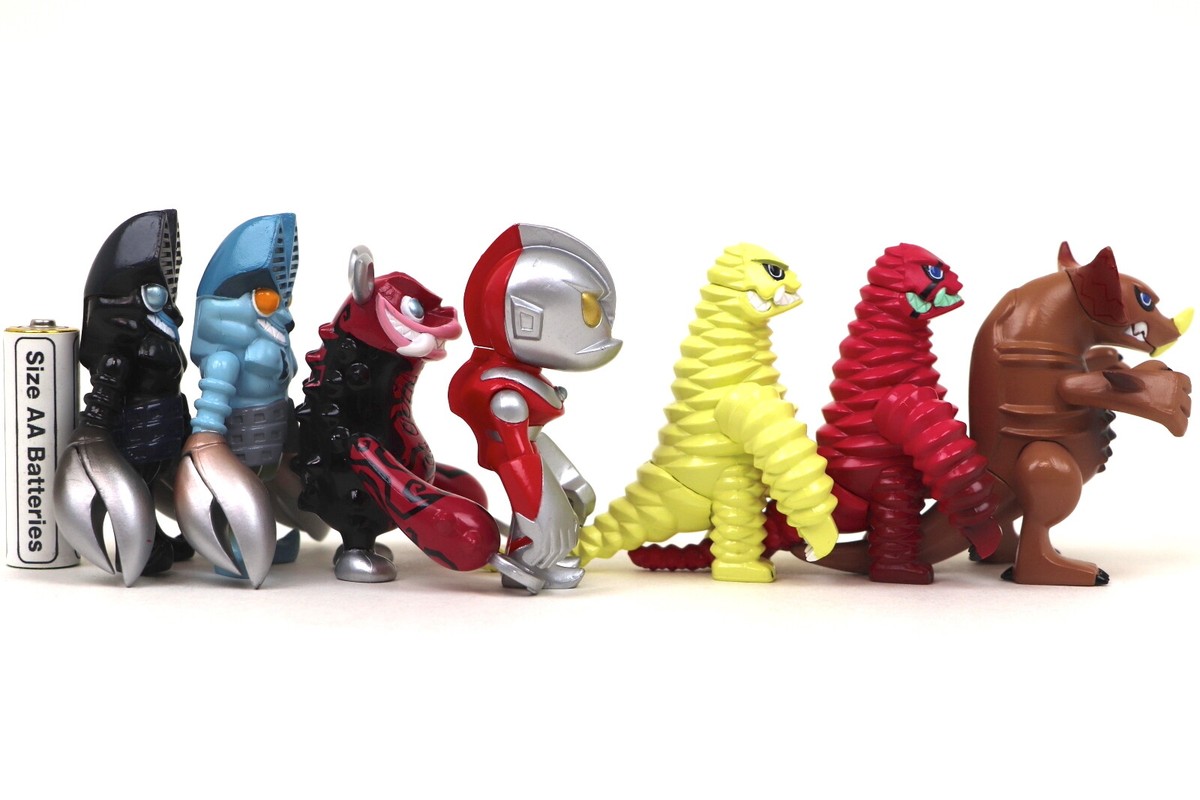 Ultraman x TOUMA （Set of 7） Ultra Monster Kaiju PVC Figure