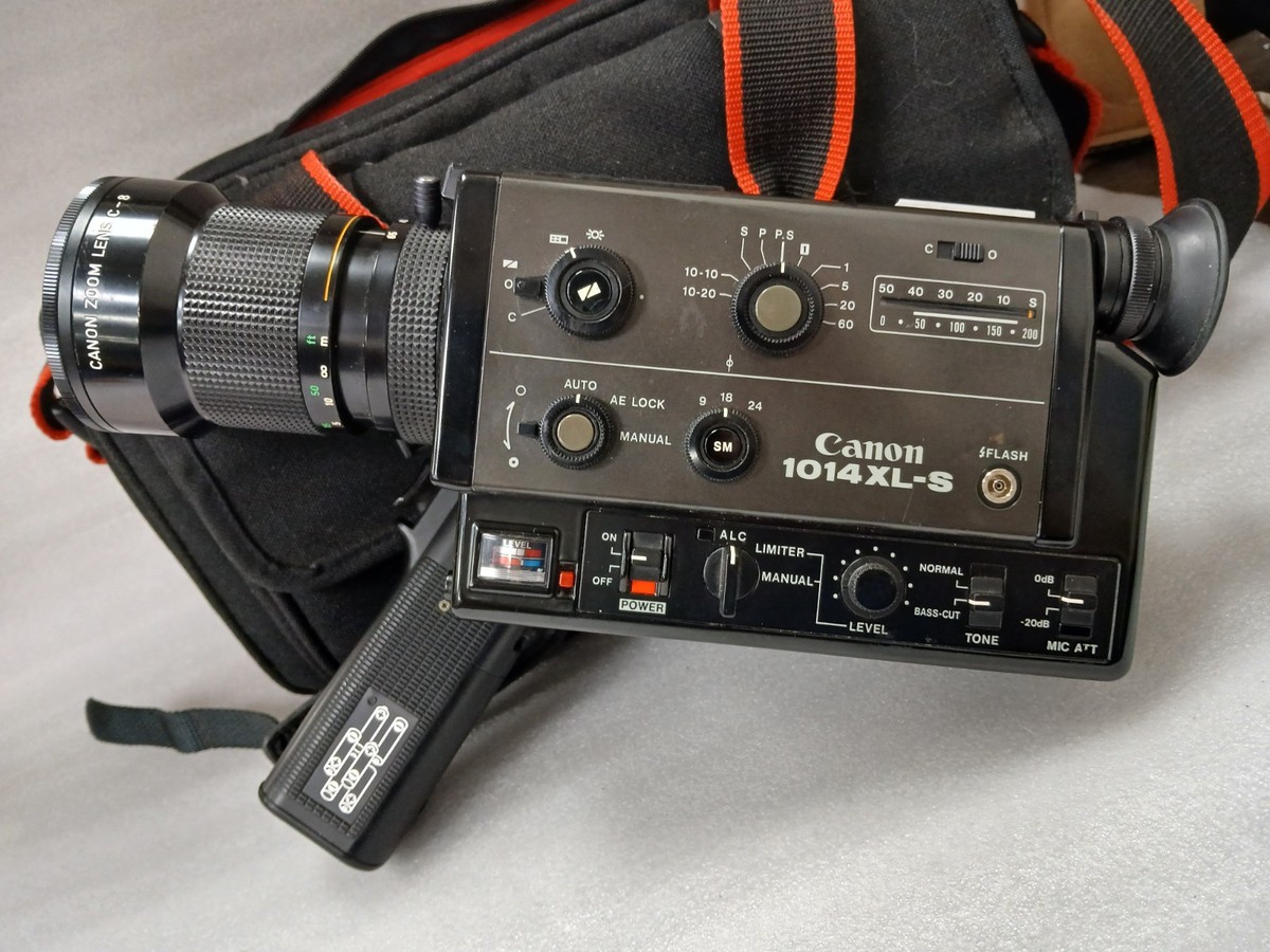 Canon 1014XL-S Super 8 Sound Camera w/ Case Batteries Microphone