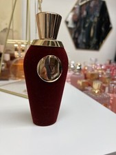 Stricnina V Canto parfum - un parfum unisex 2017