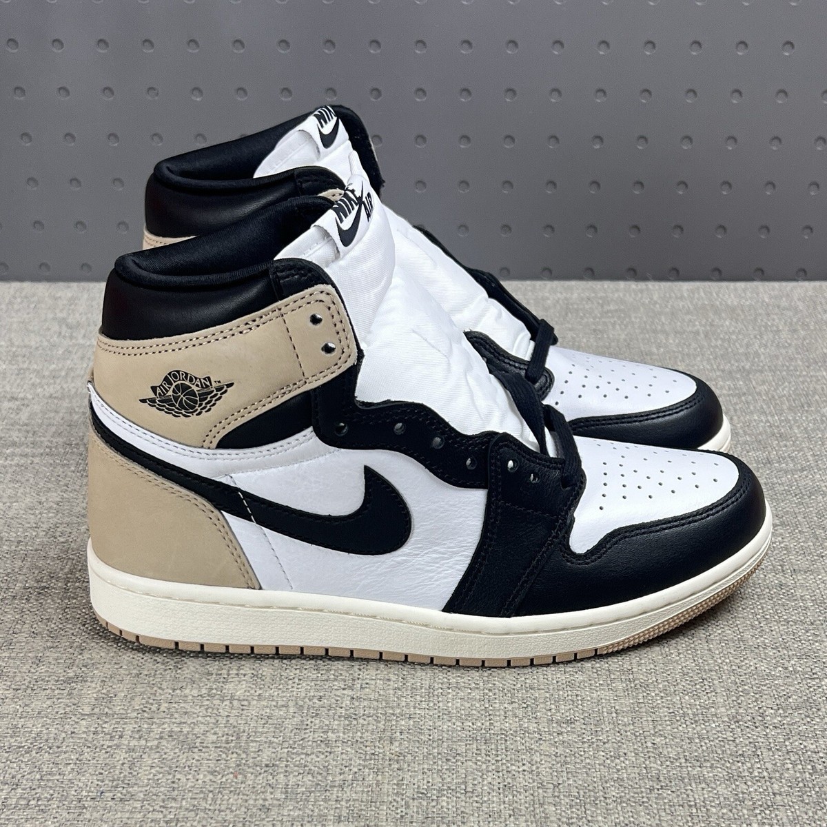 Nike Air Jordan 1 Retro High OG Latte Mocha FD2596-021 Womens Size