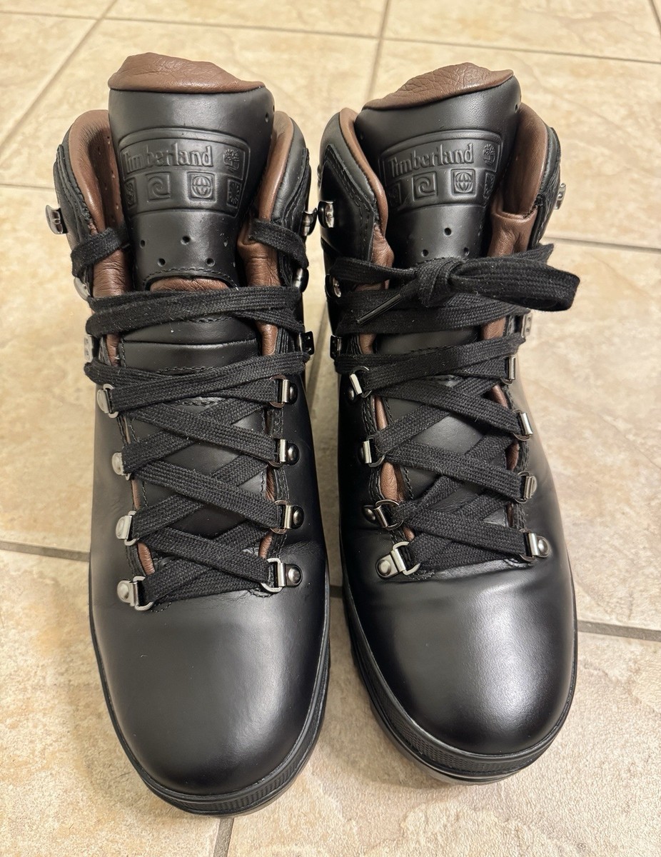 RARE Supreme × Timberland World Hiker Front Country Gore-Tex Boots