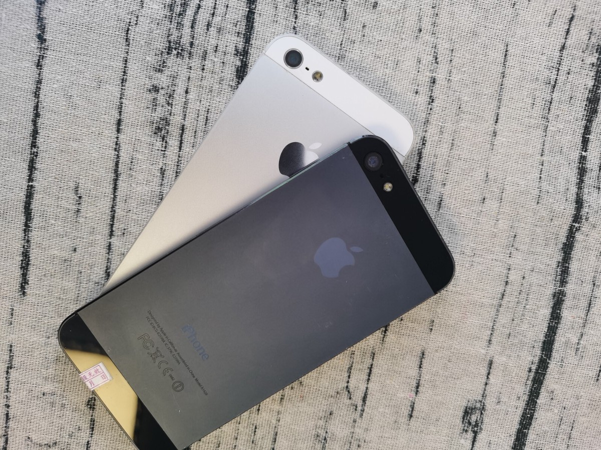 Apple iPhone 5 - 64 GB - Black & Slate (Unlocked) for sale online