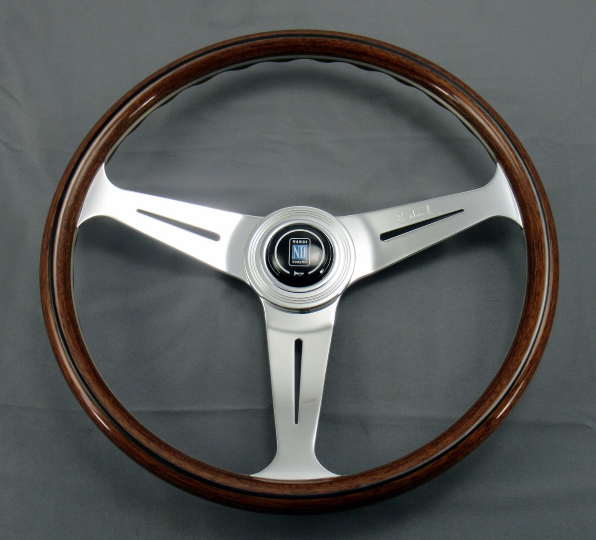 Nardi Steering Wheel Classic Wood Polished 390 mm New 5061.39.3000