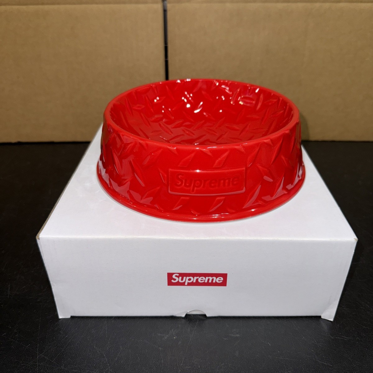 Supreme Diamond Plate Dog Bowl SS23 Red Brand New | eBay