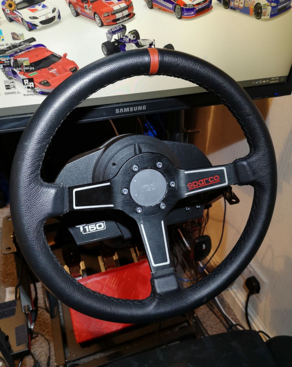 PRESALE KIT Steering wheel adapter for Thrustmaster T150/T150RS