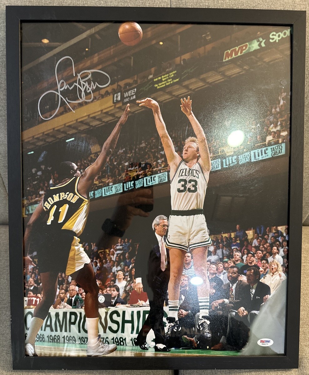 Larry Bird Autograph Signed Boston Celtics Jumpshot 16x20 Photo