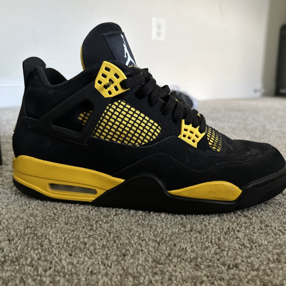 Air Jordan 4 Retro Thunder 2023 Men's Sneakers Size 12, Black