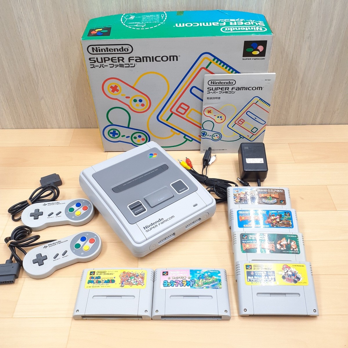 Nintendo Super Famicom Console with box 6 games Mario D. Kong CIB