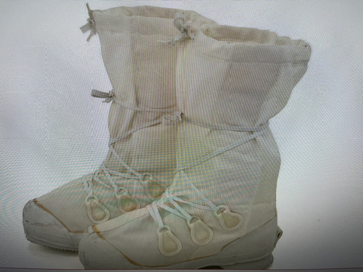 Original Canadian Army Mukluk NEW Winter Boots ACTON With Inner
