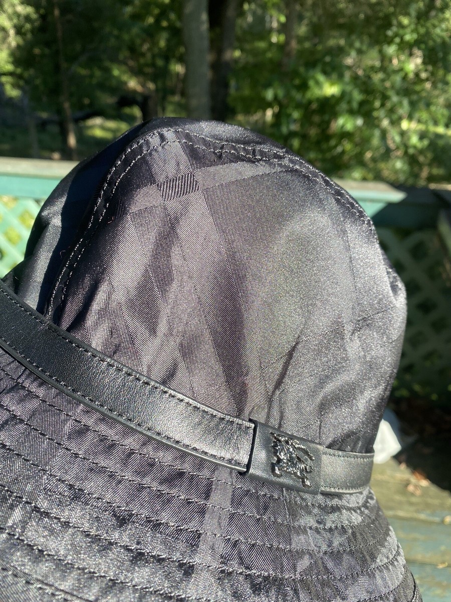 Authentic BURBERRY Bucket Hat Size M Black nova check leather belt