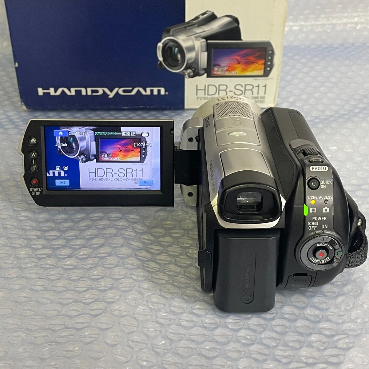 Sony HDR-SR11 Camcorder Digital Video Camera Handycam 60GB Japan