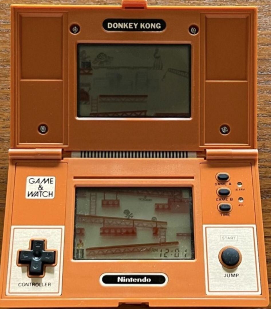 Nintendo Game & Watch Donkey Kong Multi Screen DK-52 Retro Console