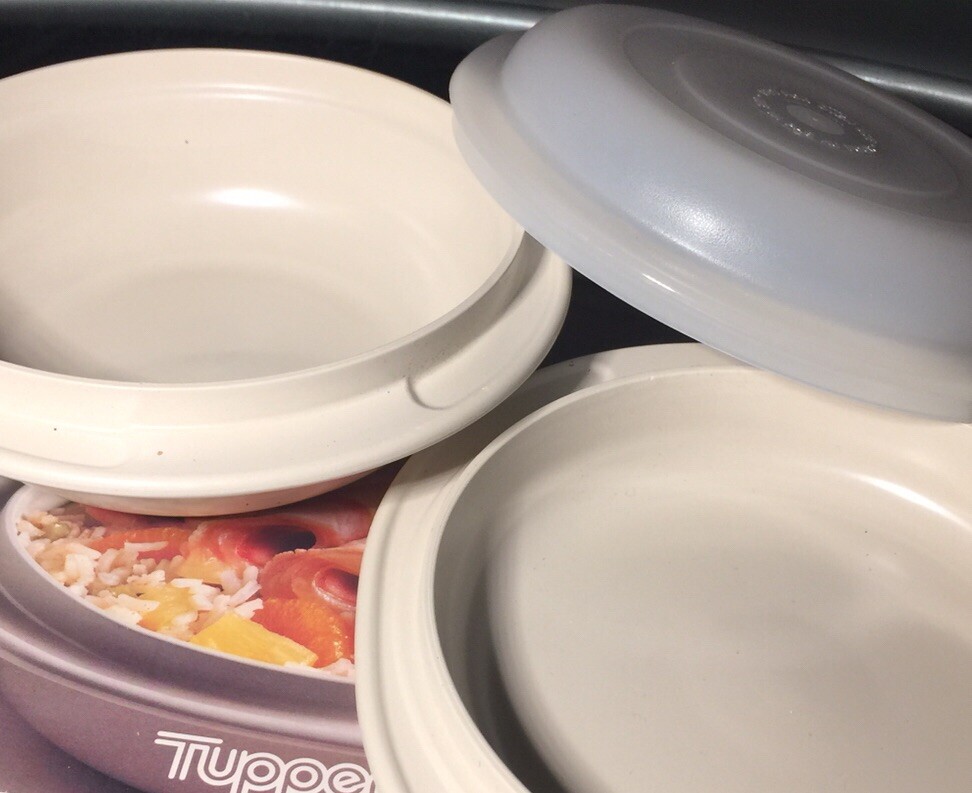 NEW VINTAGE TUPPERWARE Ultra 21 Ovenware 1 & 2 Cup Casserole Set