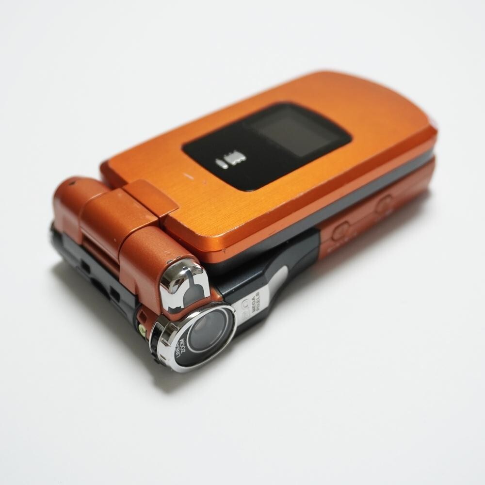 Docomo Foma P900Iv Panasonic Final Fantasy Vii Cloud Phone Orange