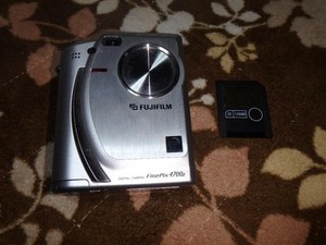 Fujifilm Finepix 4700z | eBay