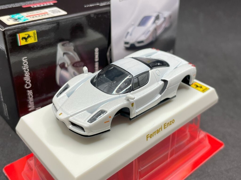 Kyosho 1/64 Ferrari collection Limited Enzo white pearl diecast