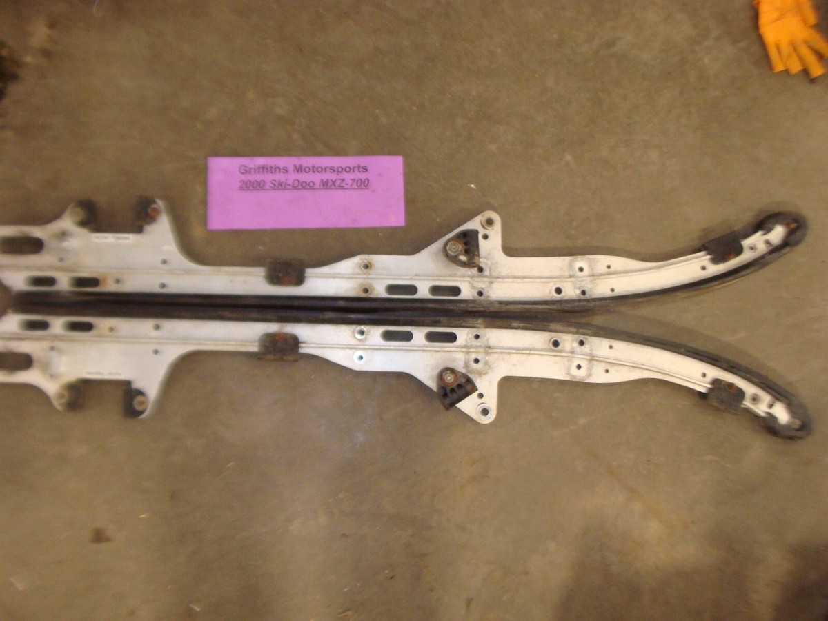 2000 SKI DOO MXZ 700 ZX chassis rails right left for 121