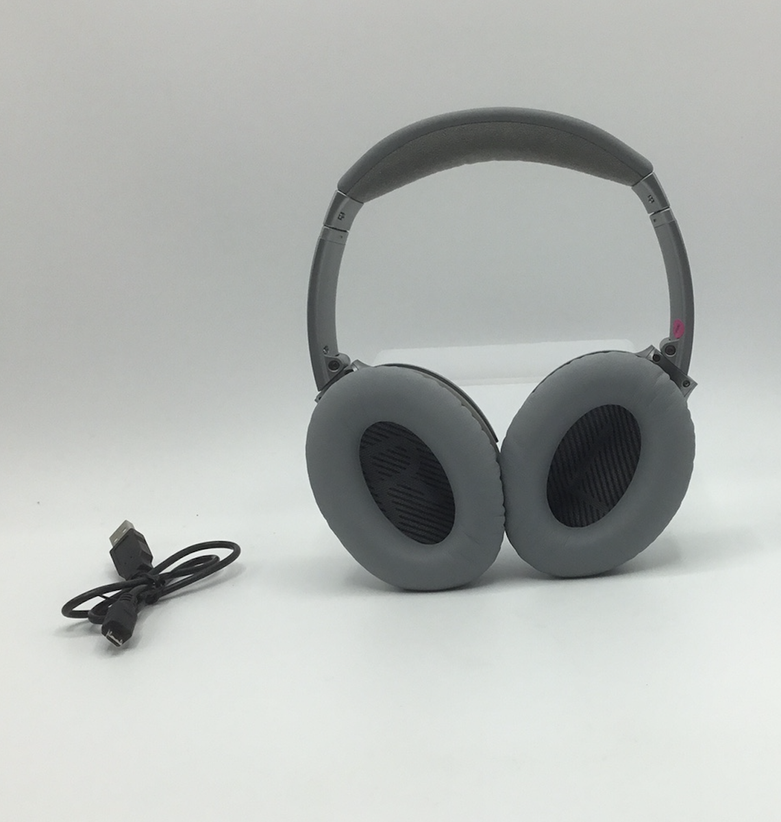 Bose QuietComfort 35 QC35 Series I Wireless Headphones Silver