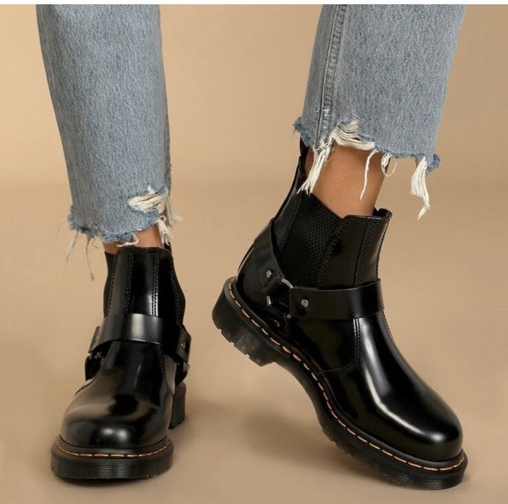 Dr. Martens Wincox Chelsea Ankle Boots Black New In Box Size