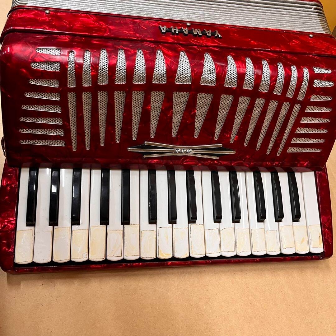 YAMAHA Accordion YA-18 Red 30 Keys 18 Bass Good GP | eBay