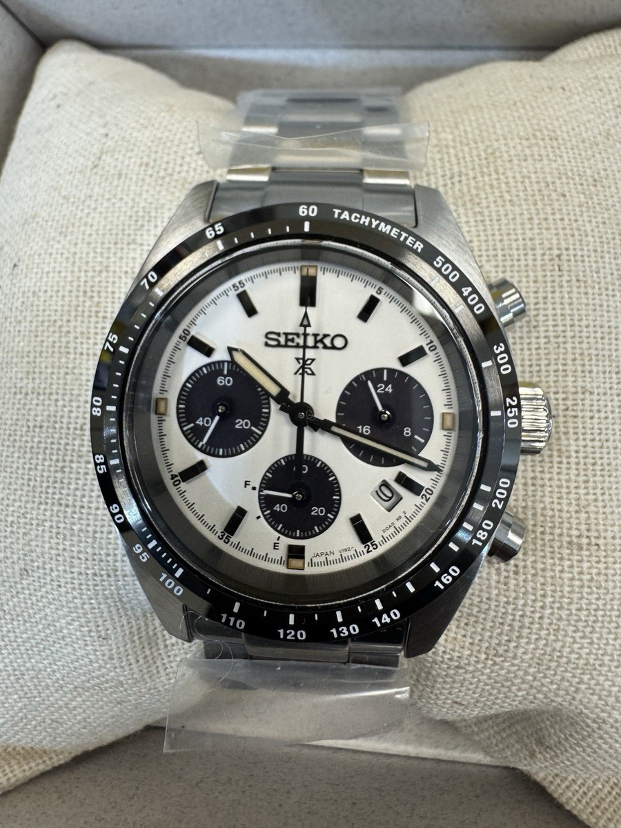 Seiko Prospex Solar Chronograph Men's 39mm White Dial Watch SSC961