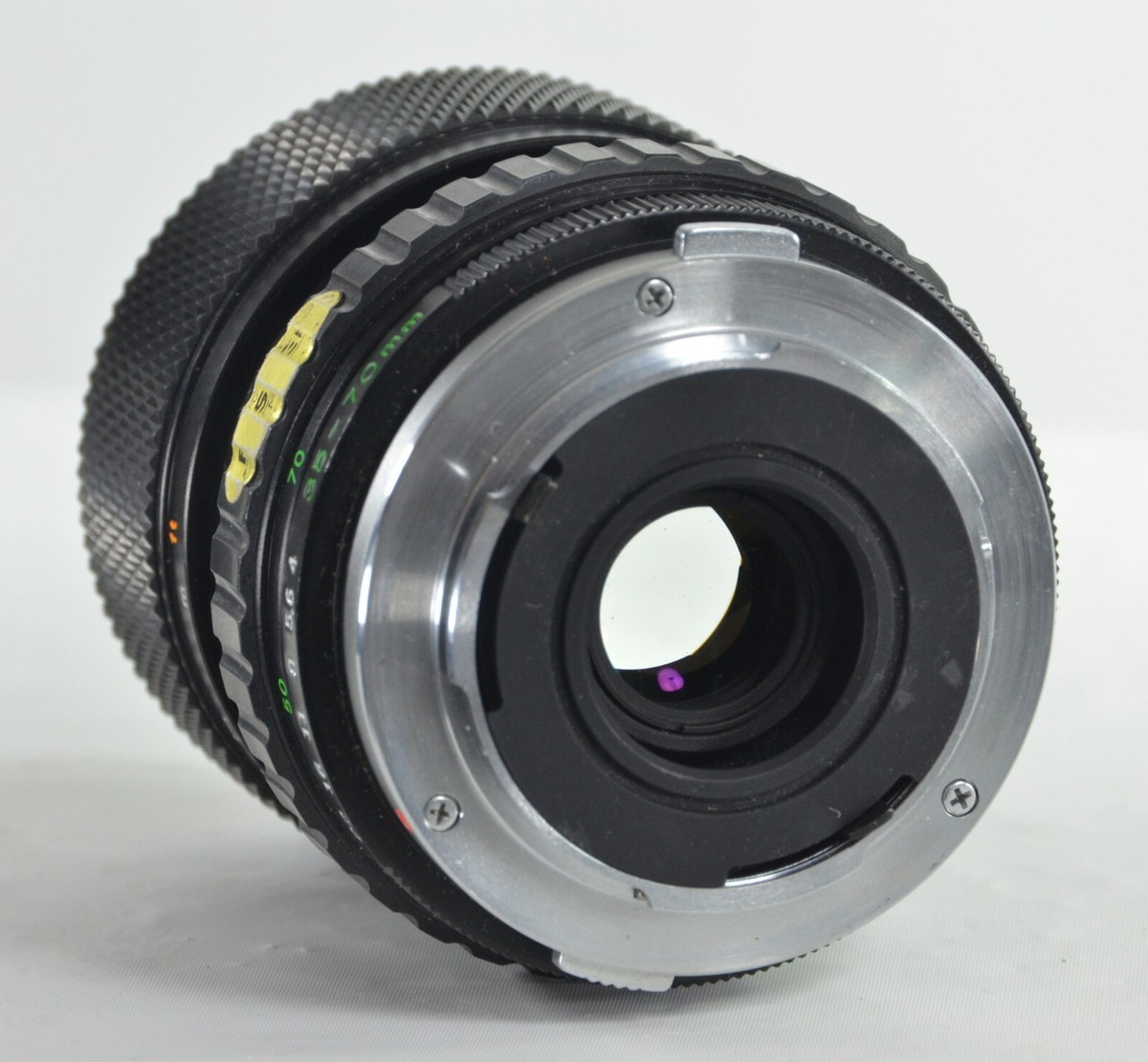 OLYMPUS OM-SYSTEM S ZUIKO MC AUTO ZOOM 35-70mm f4, needs a little