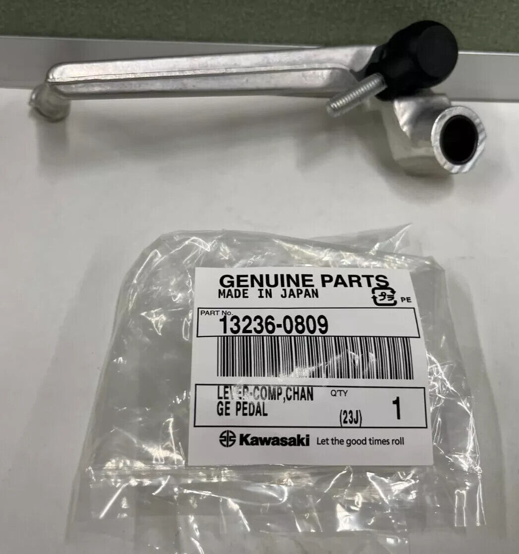 NEW KAWASAKI NINJA ZX-6R GEAR CHANGE LEVER ZX 6R ZX636 13236-0809